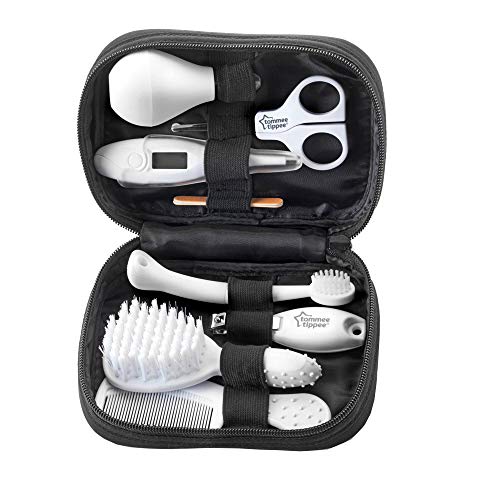 Tommee Tippee Closer to Nature Healthcare & Grooming Kit